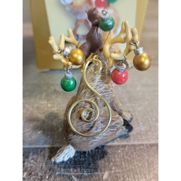 Hallmark 2005 all decked out ornament Xmas Decor reindeer - Picture 4 of 5